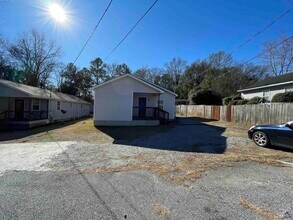 Building Photo - 1235 Boone St