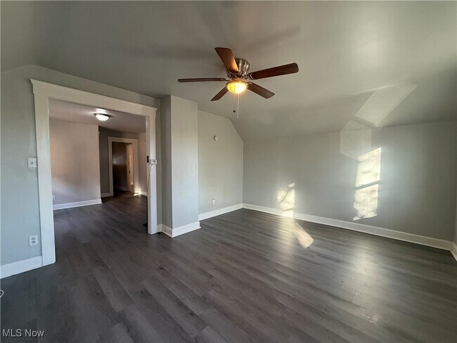 Building Photo - 6014 Madison Ave