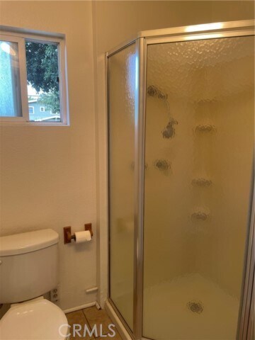 Building Photo - 4091 Linwood Pl