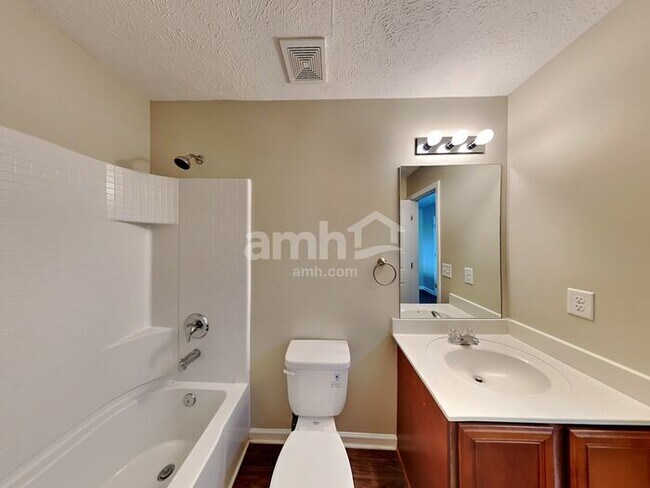 Building Photo - 3524 Boxelder Wy