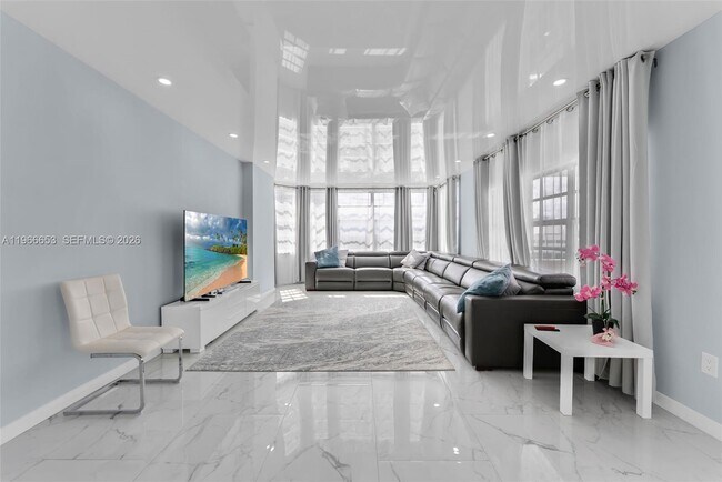 Building Photo - 1980 S Ocean Dr