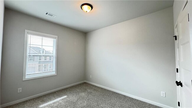 Building Photo - 5343 Milford Dr