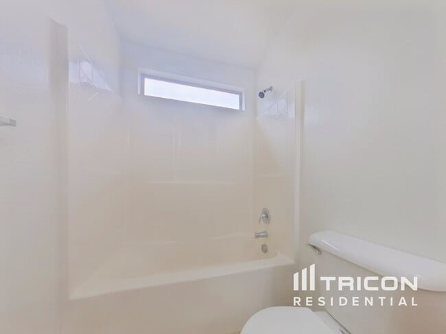 Building Photo - 23885 Chambers St