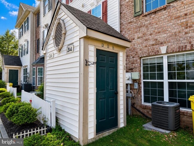 Building Photo - 308 Assembly Point Ct