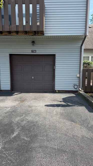 Building Photo - 7760 W Almond Ct