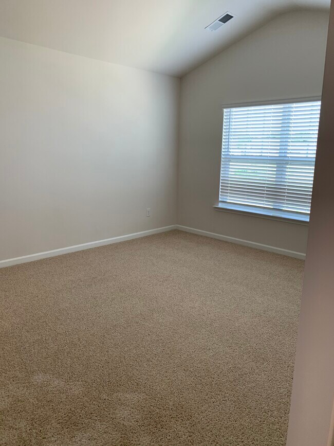 Building Photo - 409 Sea Grit Ct