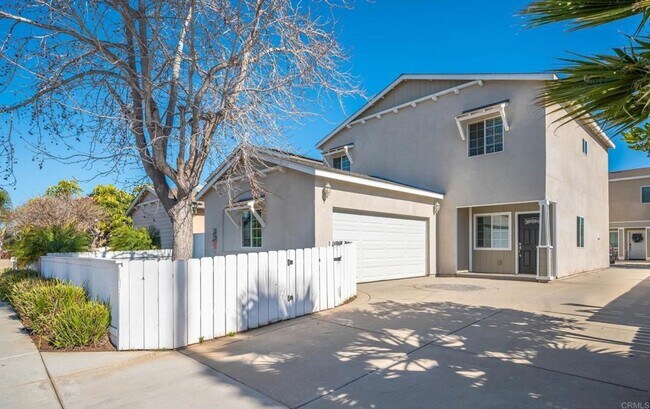 Building Photo - ***Gorgeous 5 bedroom, 3 bath Home in Imperial Beach