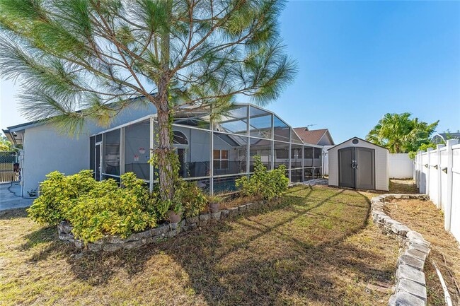 Building Photo - 8601 Cavendish Dr