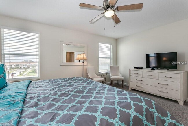 Building Photo - 1561 Flange Dr