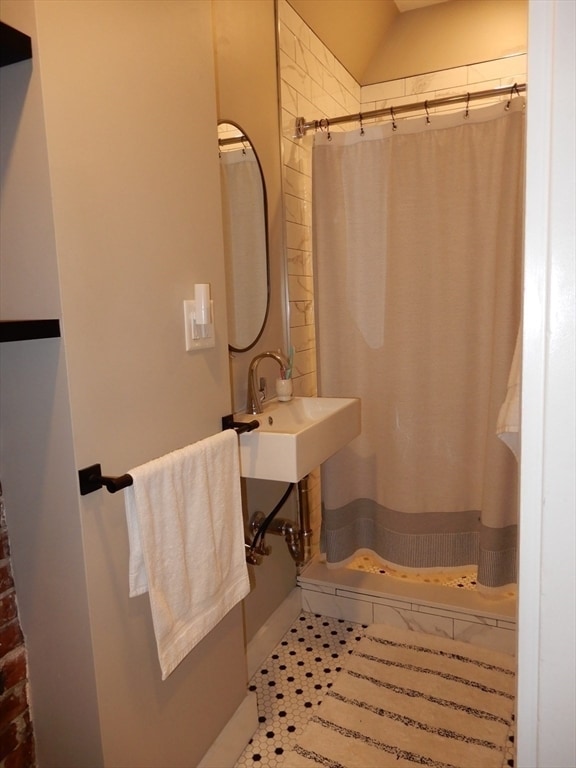 Building Photo - 120 Franklin St