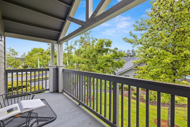 Eight Towncenter apartments — community photo - Eight Towncenter