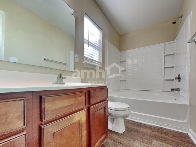 Building Photo - 5069 Carrington Ct