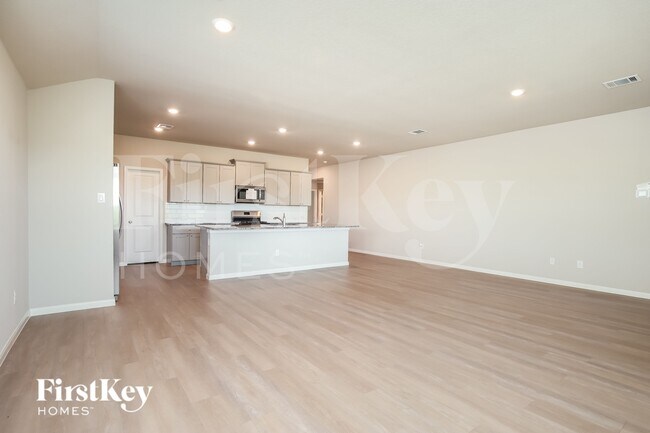Building Photo - 13011 Thyme Wy