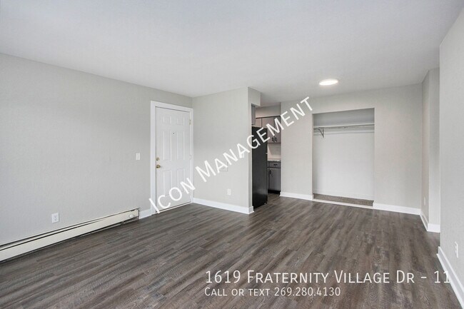 Building Photo - 1619 Fraternity Village Dr