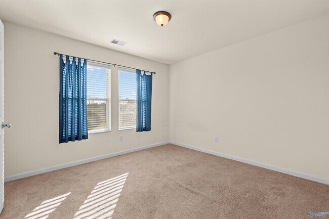 Building Photo - 313 Mertle Dr