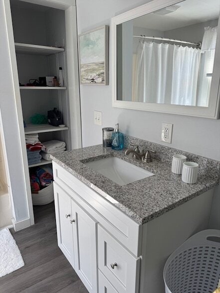 Building Photo - 254 Gurnet Rd