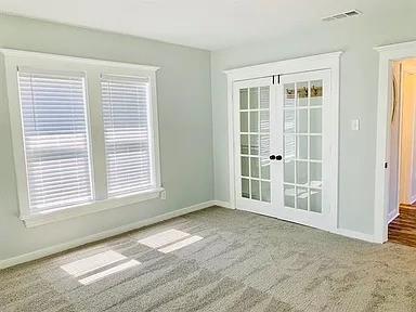 Building Photo - 602 S Chestnut St