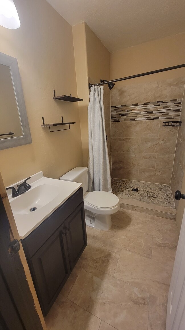 Building Photo - 3323 Camino Prado Vista
