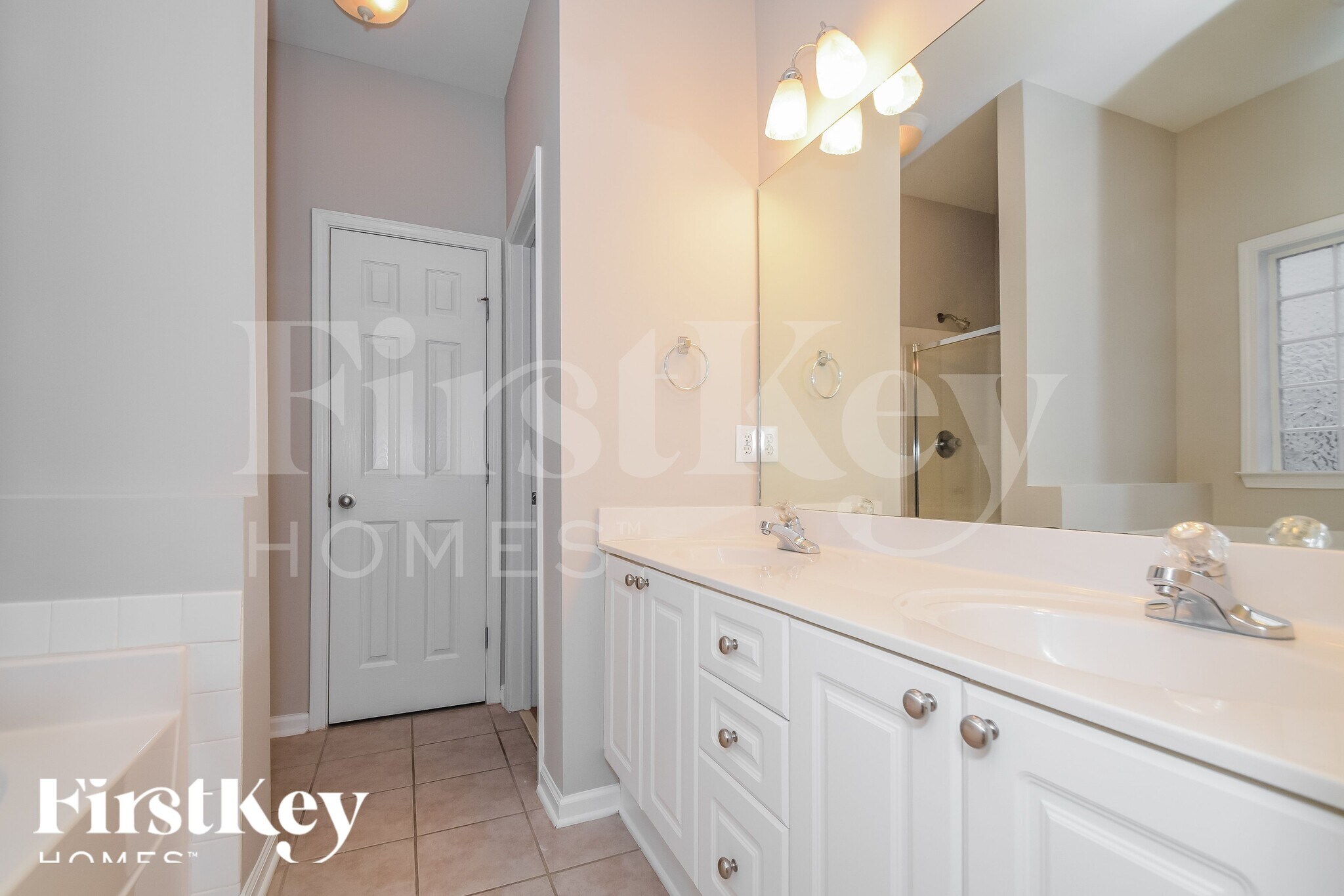 Building Photo - 1011 Alden Glen Dr