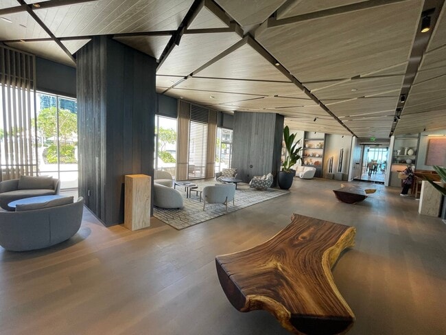 Building Photo - Brand New Koula 1-Bedroom!