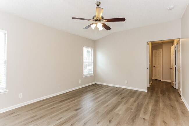 Building Photo - 4358 Jiggermast Ave