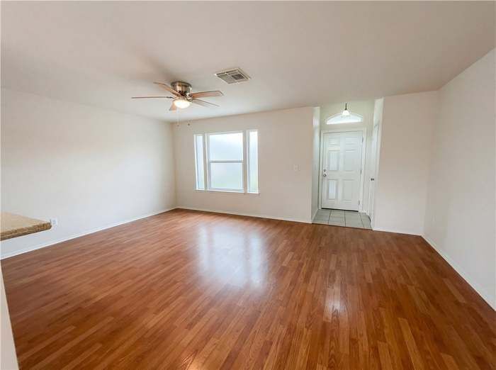 Building Photo - 3201 Keltic Dr