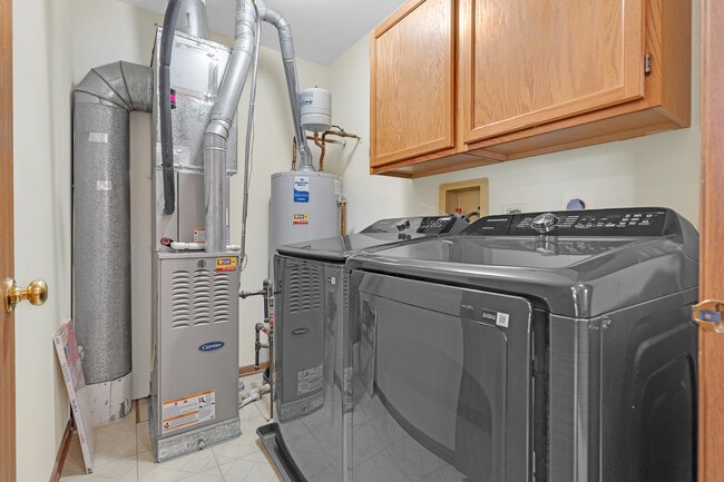 Building Photo - 368 Glen Byrn Ct