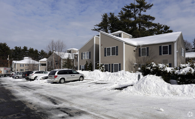 Primary Photo - The Village at North River