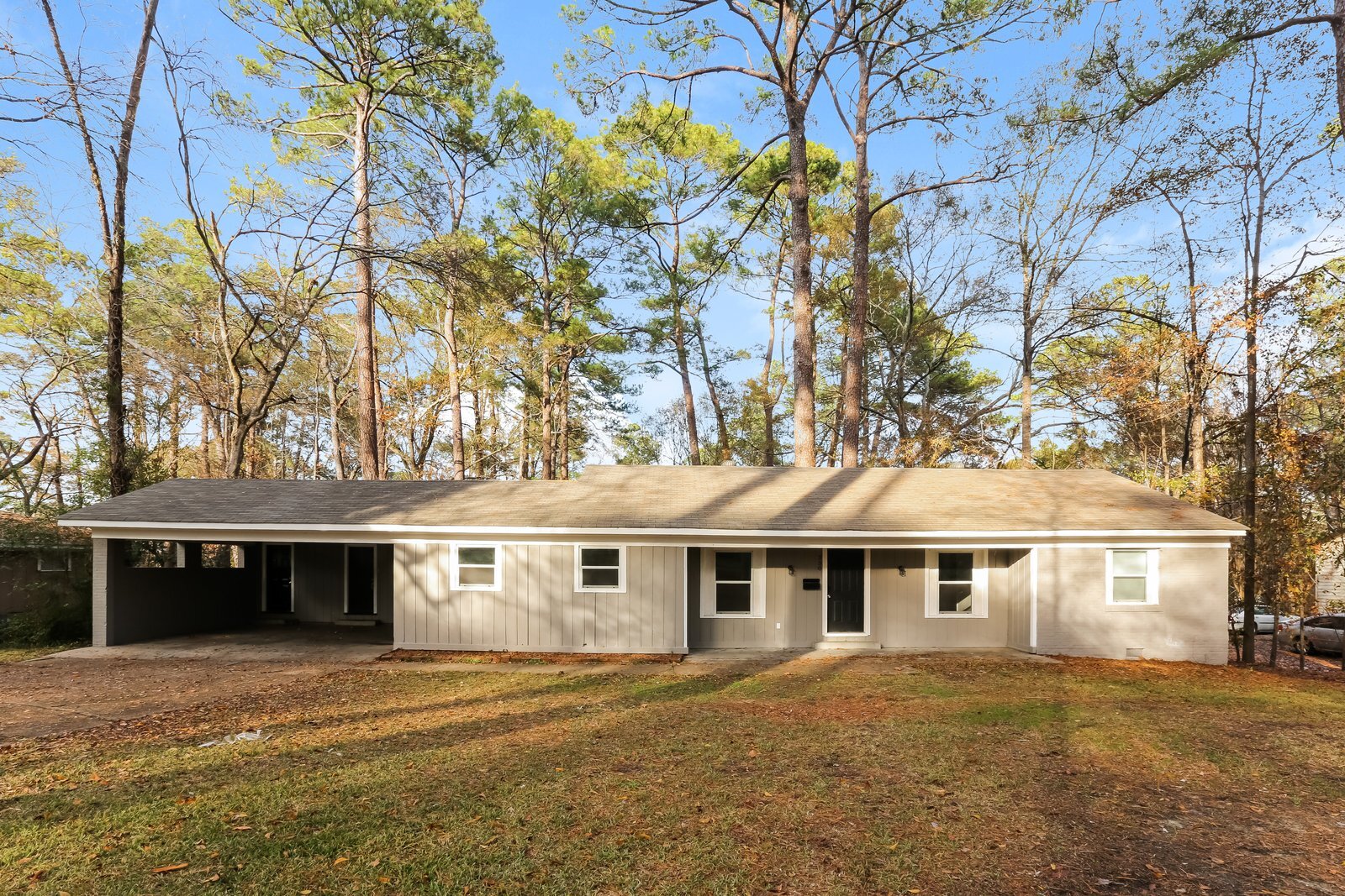 Building Photo - 330 Pine Ridge Rd