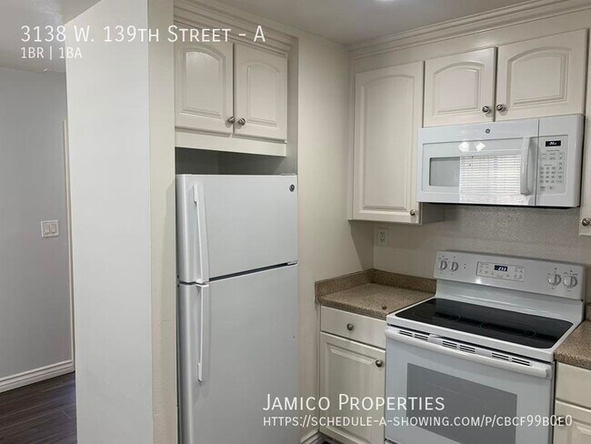 Building Photo - 3138 139th St