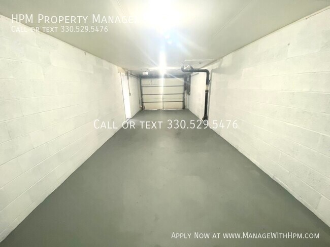 Building Photo - 1027 Pittsburg Ave NW