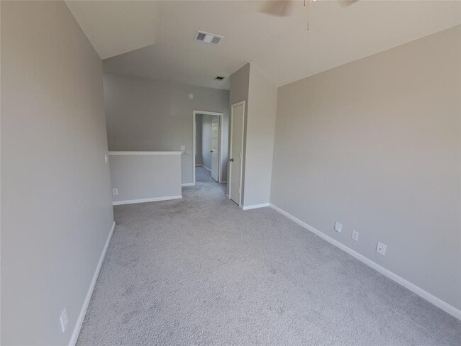 Building Photo - 105 Twilight Way