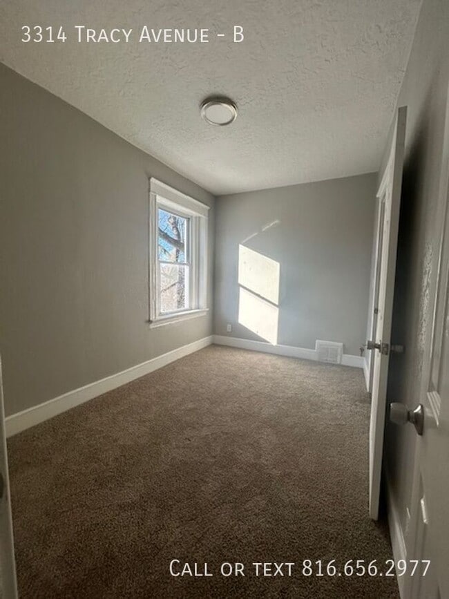 Building Photo - 3314 Tracy Ave