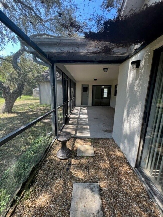 Building Photo - Lovely 3BR/2BA Home in Honeybrook Plantation