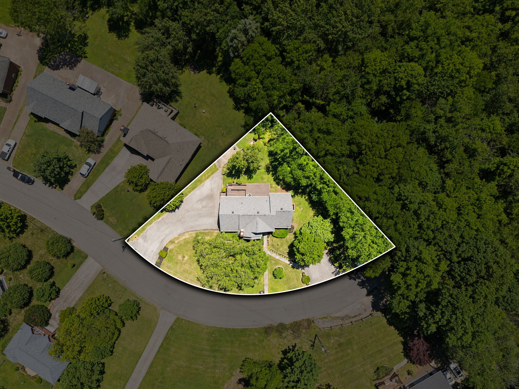 Building Photo - 316 McCoin Dr