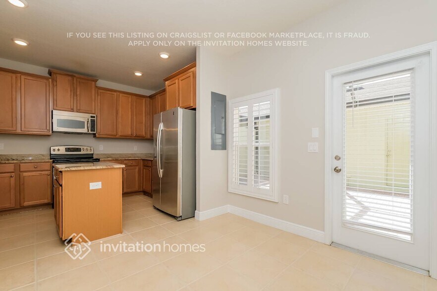 Building Photo - 14138 Stilton St
