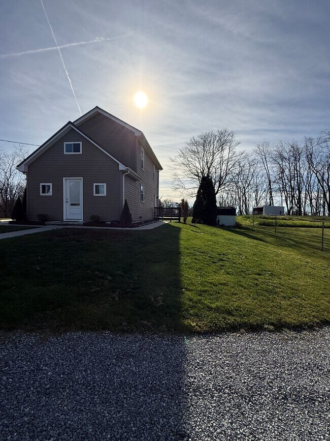 Building Photo - 36 Windy Hill Rd