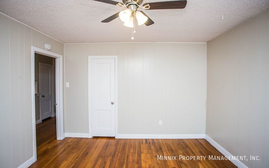 Building Photo - 2210 31st St