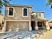 Building Photo - 1782 E Oakland St