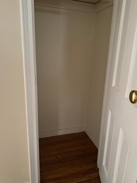 Building Photo - 290 Millburn Ave