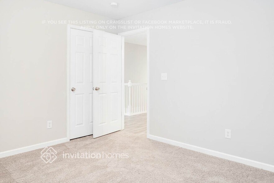 Building Photo - 1808 Laurel Green Way