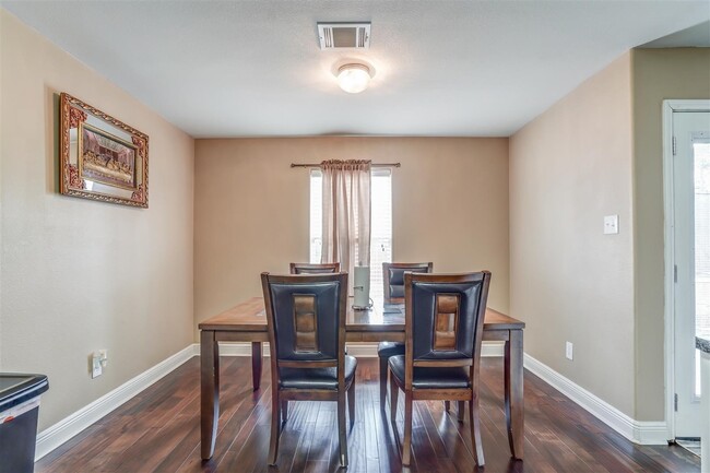 Building Photo - 28906 Llano River Loop