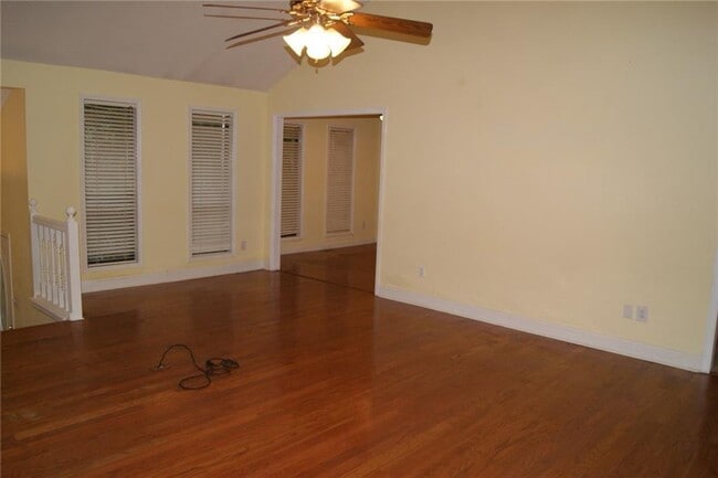 Building Photo - 4239 Glenforest Way