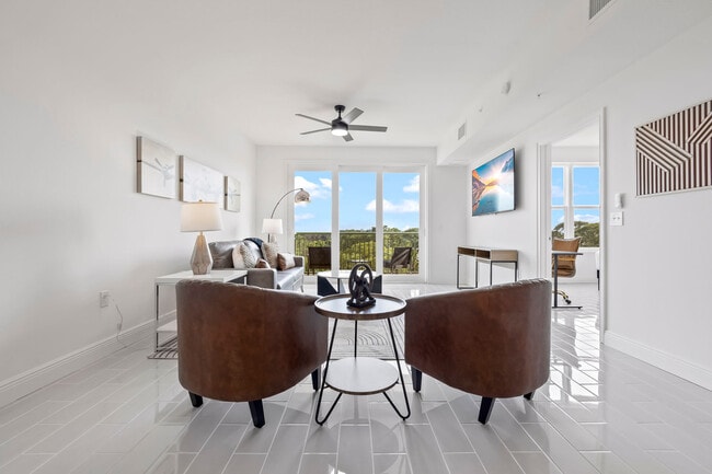 Building Photo - 701 Pilot Ln