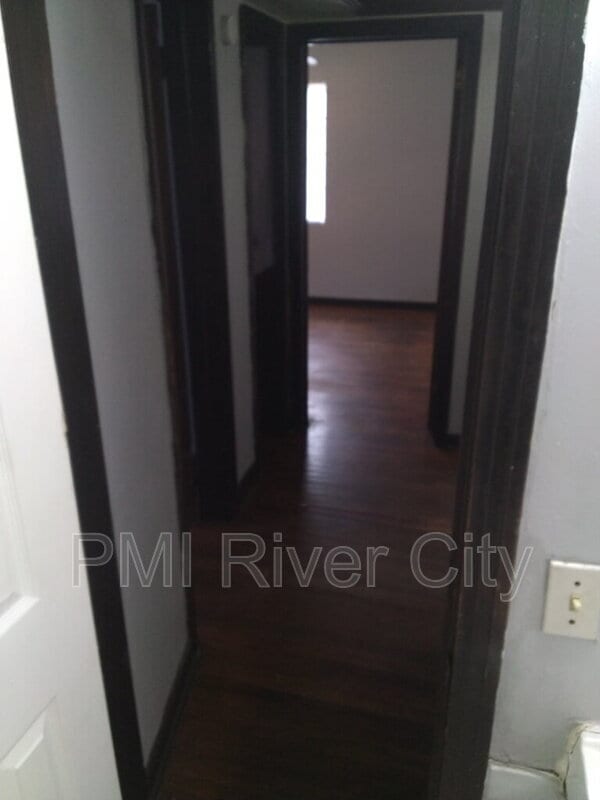 Building Photo - 5223 Polan Ln