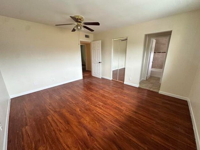 Building Photo - 5614 Blueberry Ct