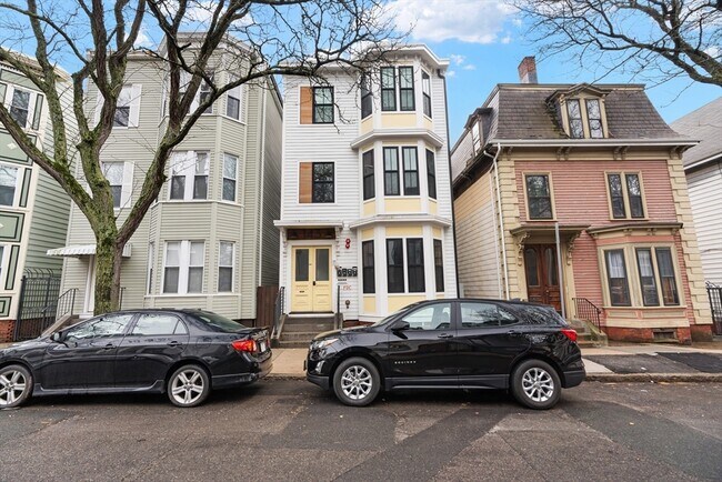 Building Photo - 143 Trenton St