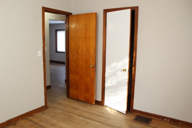 Building Photo - 1749 Piedmont Rd