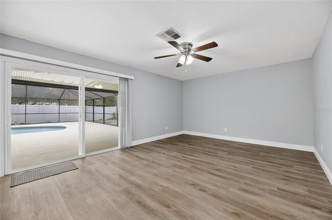 Building Photo - 519 Sweetleaf Dr