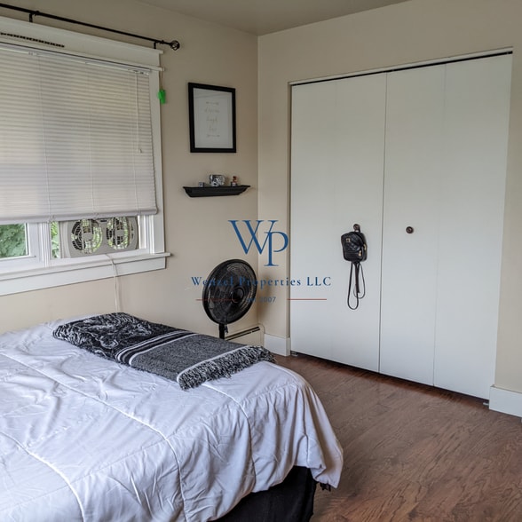 Building Photo - 419 N Liberty St